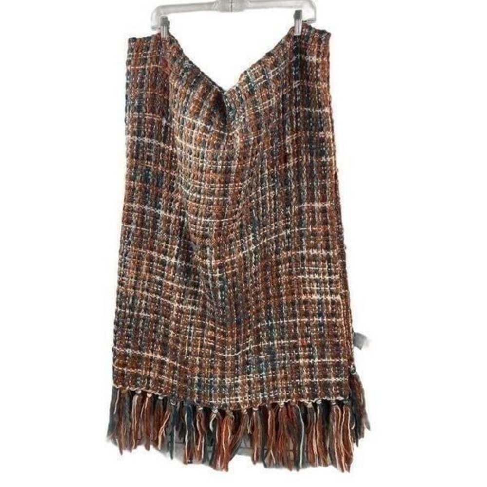 Max Studio multicolor throw